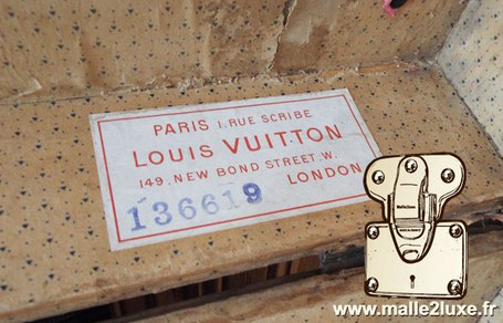 Etiquette Malle et valise : Paris 1 rue Scribe Louis Vuitton 149 New Bond St London