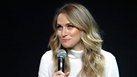 Shantel VanSanten at Arccon