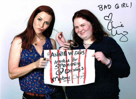 Annie Wersching photo op