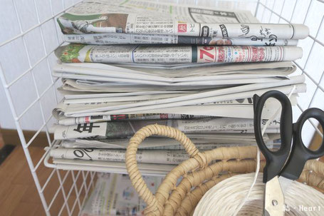 新聞 チラシ 保管 ラック 100均