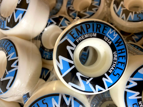 VMS Distribution Europe - Empire Wheels Classics White/Blue Release!