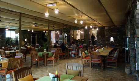 Oman, Jebel Shams : restaurant du Sama Heights Resort