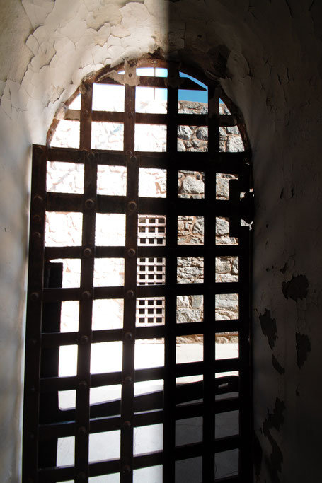 This prison cell in the Yuma Territorial Prison was actually used to hold John Wayne in the serial "Three Musketeers". 