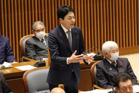 県議会本会議 議案に対する質疑