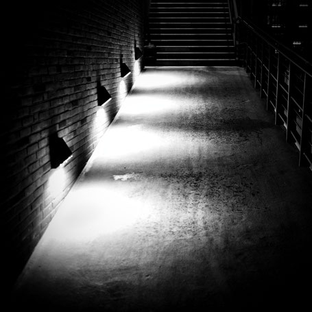 "den Weg nach Oben leuchten"