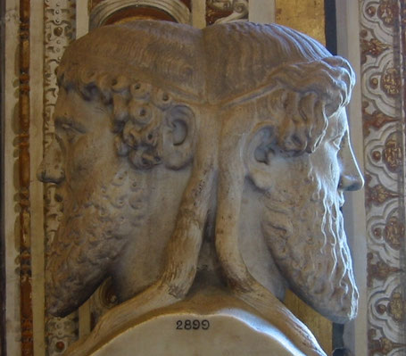 Janus-Statue im Vatikan. Photo: Fubar Obfusco (Public domain)