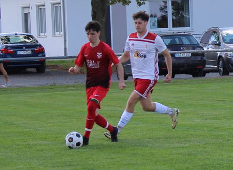Jeremy Giel in der Vorwärtsbewegung. Leider viel zu selten kam unser Team gefährlich nach vorne.