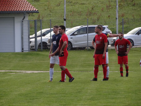 Bernhard Neuhauser, Nicolai Ertle und Timo Kammerer agierten glücklos gegen den SV Rissegg.