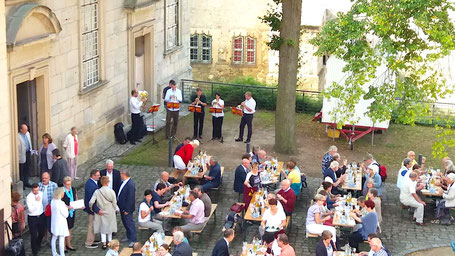 Gemeindefest auf dem Johanniskirchplatz // Foto: Schrader