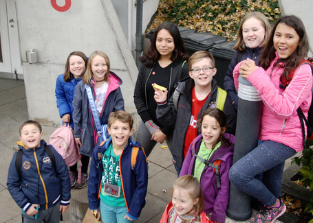 Die Feriengruppe auf dem Weg nach Fulda // Foto: Schmidt