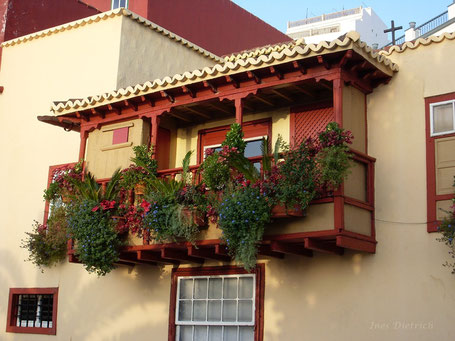 Balcón típico, Santa Cruz