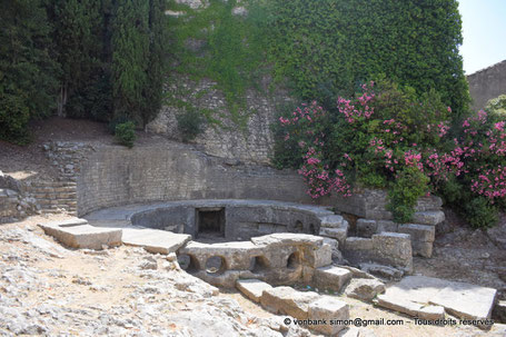 Nîmes (Nemausus) : Le castellum divisorium - Narbonnaise - France