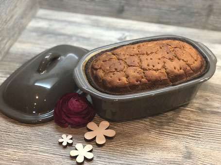 Frisch gebackenes Brot im kleinen Zaubermeister