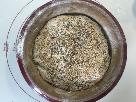 Zaubermeister von Pampered Chef mit Brot