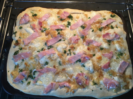 Pizza auf dem Zauberstein von Pampered Chef