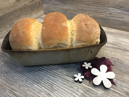 Fertig gebackenes Toastbrot aus dem Zauberkasten von Pampered Chef
