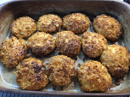 Ofenhexe von Pampered Chef mit Hähnchen-Nuggets