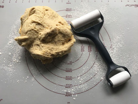 Backmatte und Teigroller von Pampered Chef