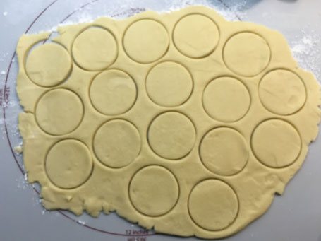 Teigling auf Backmatte von Pampered Chef