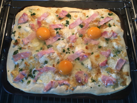 Pizza auf dem Zauberstein von Pampered Chef