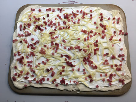 Flammkuchen auf dem Zauberstein von Pampered Chef
