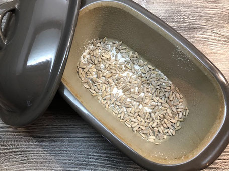 Kleiner Zaubermeister von Pampered Chef, eine Brotbackform