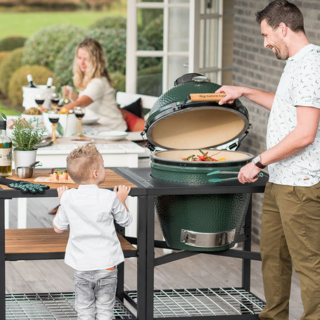 Big Green Egg Large im Marks Grillhaus in Schleswig