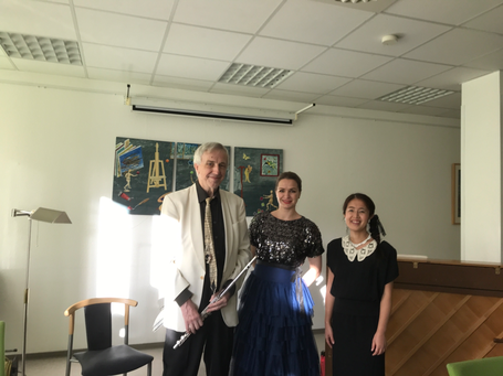 v.l. Herr Riemer(Flöte), Frau Somicheva(Sopran) und Brummer 左からRiemer氏(フルート)、Somicheva 氏(ソプラノ)＆ブルマー