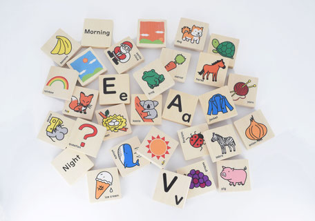 NOKUBI offers wooden building blocks, perfect for kids aged 1-1.5. These handcrafted blocks from GujoHachiman promote learning, creativity, and motor skills. Ideal for early education, cognitive support, or thoughtful gifts, they're a valuable addition to