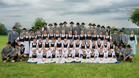 Trachtenverein Bad Aibling Foto der Kinder- und Jugendgruppe