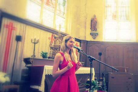 Chanteuse & pianiste, duo musiciens chanteurs pour messe de mariage gospel & liturgique, chant d'église, mariage chrétien, animation cérémonie religieuse, groupe de musique, chant choral • Le Mans