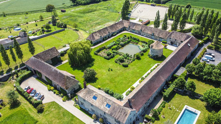 Domaine de Mauvoisin, lieux de réception pour mariages dans les Yvelines.