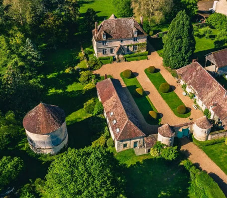 1. Memorable melodies for private parties in Lucé and Nogent-le-Rotrou.