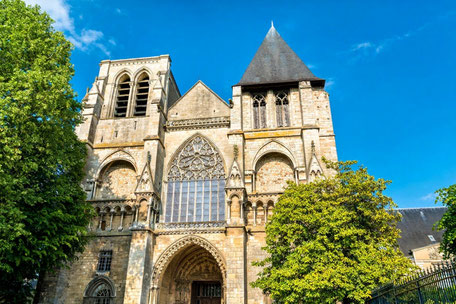 Animation des chants liturgiques Le Mans & Sarthe : Messe de mariage, messe de baptême, messe d'obsèques - inhumation, enterrement, funérailles 72 - Chanteurs animateurs musiciens en Sarthe