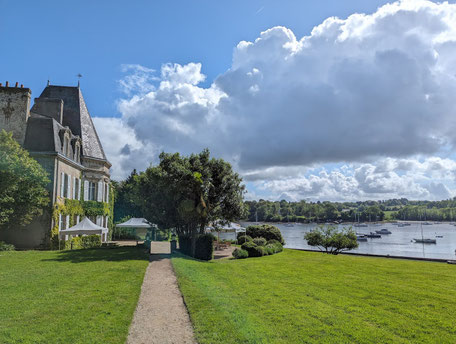 Live music for weddings and cocktail receptions across Finistère, from Brest to Quimper.