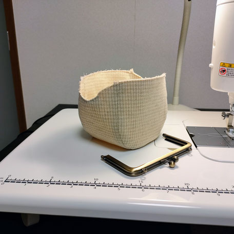 はりきゅう雑貨店Un作品 お灸収納ポーチサンプル