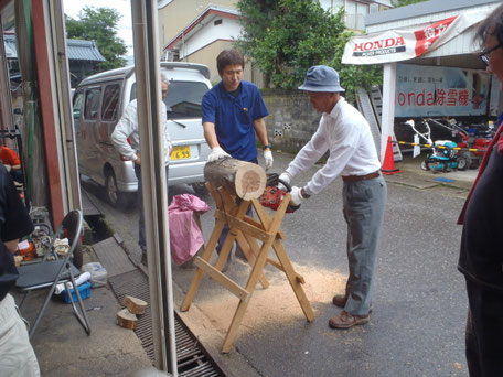 実演　目立て後の切味は抜群にいい