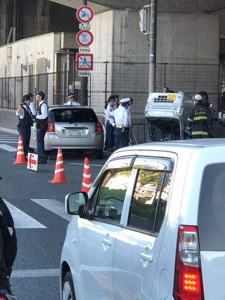 新家東交差点,横転事故,東大阪,交通事故