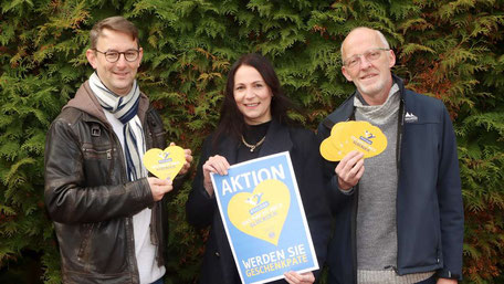 Für die dritte Auflage der Aktion „Sulidar“ werben (von links) Marcus Thannhäuser, Carola Dohrmann und Henning Löhmann vom Lions Club Sulinger Land. © Bartels