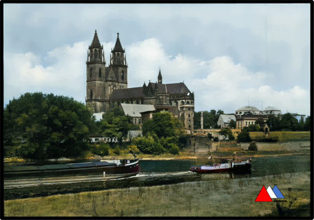 Postkaart Elbe Frachtschiff bei Magdeburg Verlag Bild und Heimat 1969.