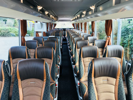 Hilgen Bus Lkw Busfahrt Erdarbeiten Transport Sand Reiseverkehr Busfahrt Bustour Linienverkehr Bus Transport Reise Urlaub Lkw Sand Mutterboden Füllsand Auskoffern Baggerarbeiten Baustelle Friedrichsfehn Oldenburg Ammerland