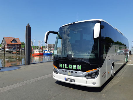 Hilgen Bus Lkw Busfahrt Erdarbeiten Transport Sand Reiseverkehr Busfahrt Bustour Linienverkehr Bus Transport Reise Urlaub Lkw Sand Mutterboden Füllsand Auskoffern Baggerarbeiten Baustelle Friedrichsfehn Oldenburg Ammerland