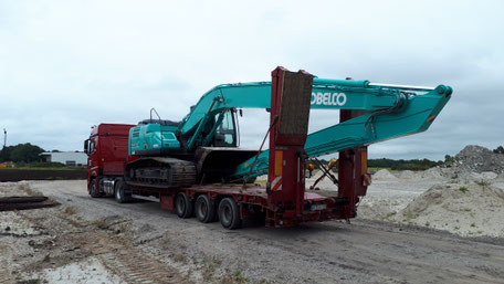 Hilgen Bus Lkw Busfahrt Erdarbeiten Transport Sand Tieflader Ammerland Oldenburg Sandkuhle Sand Bagger Baustelle Friedrichsfehn