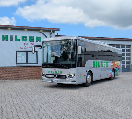 Hilgen Bus Lkw Busfahrt Erdarbeiten Transport Sand Reiseverkehr Busfahrt Bustour Linienverkehr Bus Transport Reise Urlaub Lkw Sand Mutterboden Füllsand Auskoffern Baggerarbeiten Baustelle Friedrichsfehn Oldenburg Ammerland