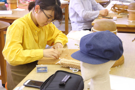 帽子の学校 サロン・ド・シャポー学院 カリキュラムに沿って製作