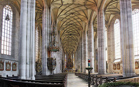 Münster St. Georg, Innenansicht