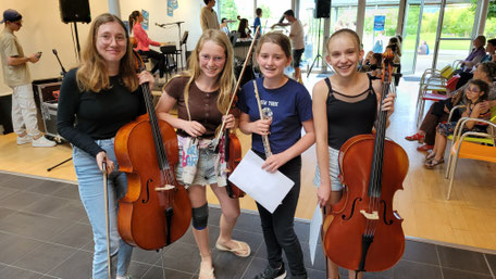 Ecole de musique EMC à Crolles - Grésivaudan : exercices de percussions, un des nombreux cours de musique de l'école EMC.