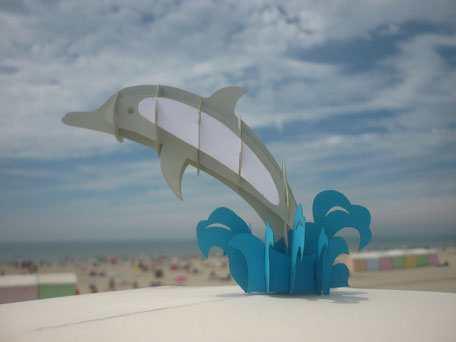 Carte pop-up dauphin 3D - carte kirigami dauphin