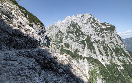 Zugspitzland, Zugspitze, Garmisch-Partenkirchen, Höllentalklamm, Höllentalangerhütte, Kreuzeck, Hupfleitenjoch, Wandern in Bayern, Bergurlaub mit Hund, Bergsteigen mit Hund