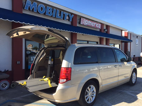 2014 Dodge Caravan Braunability Van